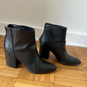 Steve Madden Bootie - Size 7